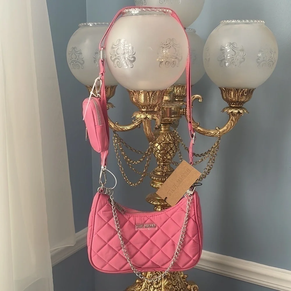 Brand New Steve Madden Raspberry Quilt Stitch Chain Wide Strap Crossbody Purse